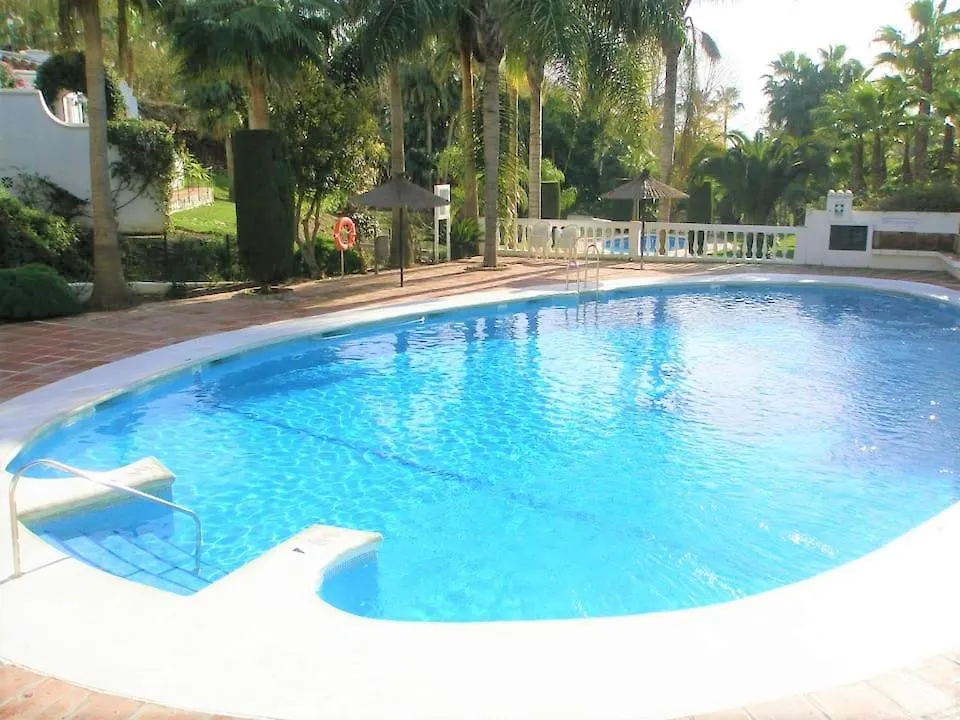 Lovely 2 Bedroom In Oasis De Capistrano, Nerja Spain